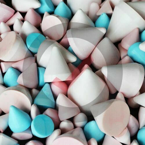 ÜREYİK TAŞ PİRAMİT 33  - 25 KG